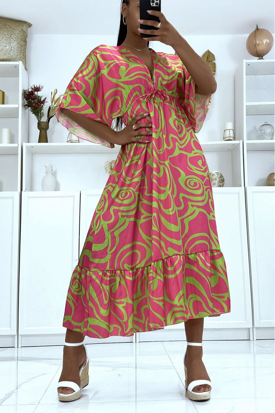 Lange kimonojurk met fuchsia en groen patroon met volant - 2