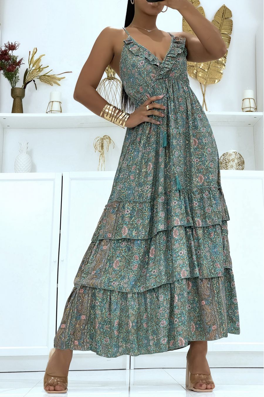 Green long dress with V-neck and ruffles fitted at the waist bohemian chic style - 1