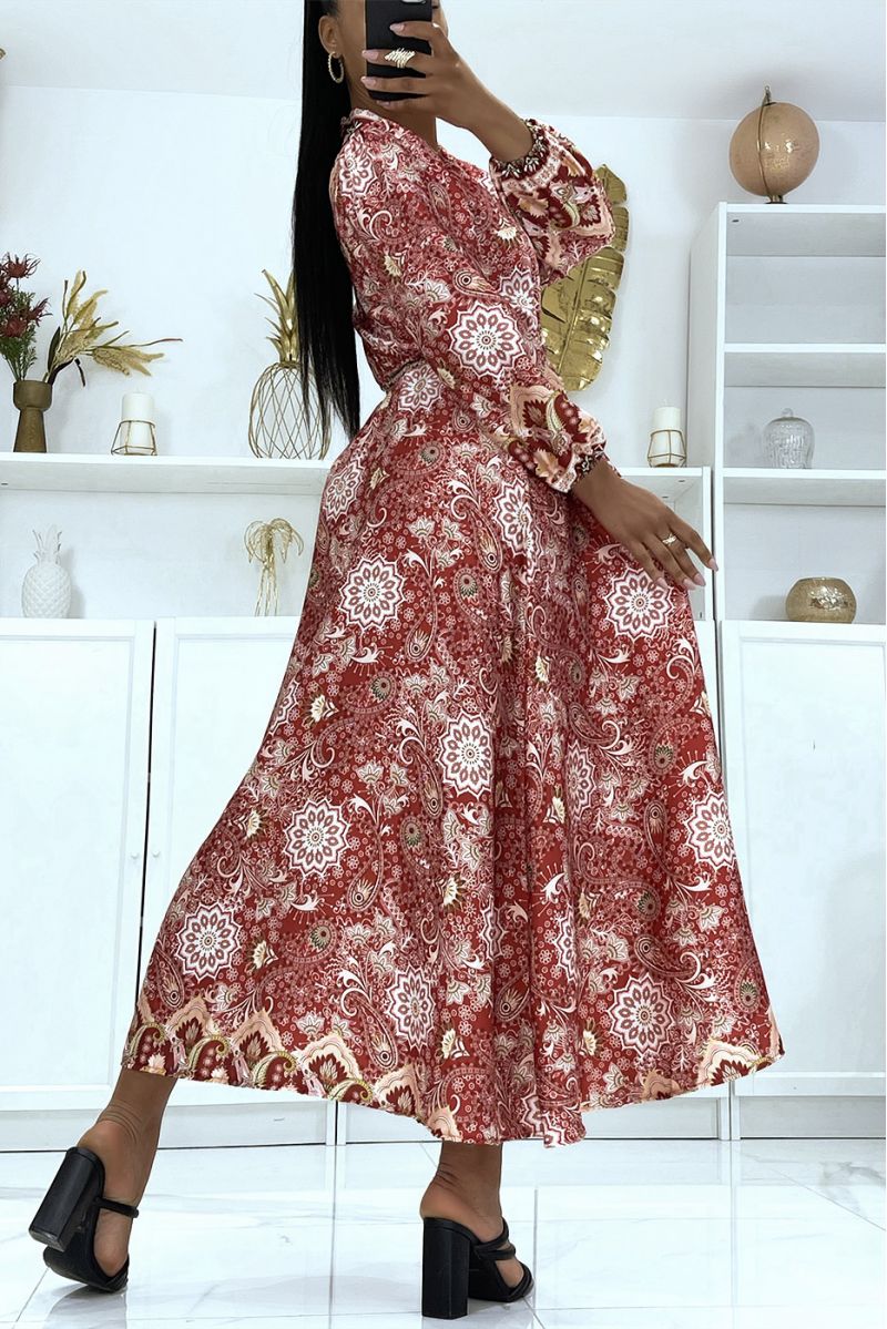 Long red satin dress with long sleeves and trendy patterns, belted at the waist - 4