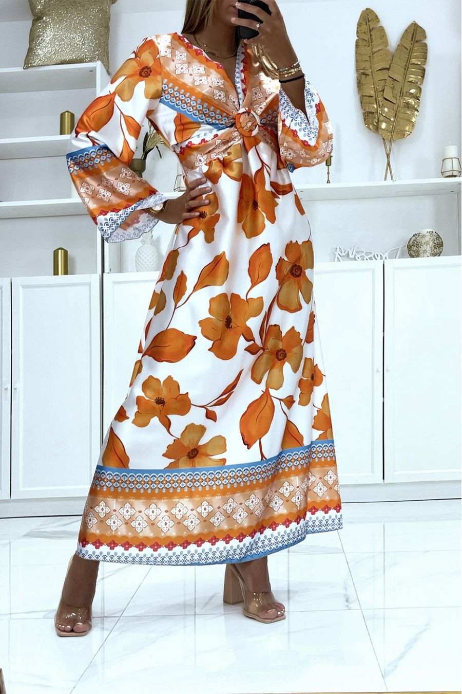 Long orange satin wrap dress with pretty crossover ring on the chest - 2