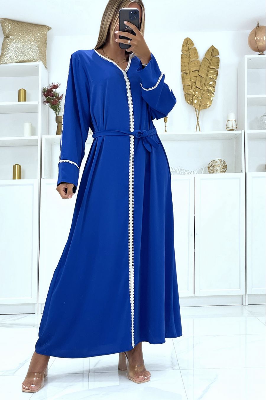 Royal abaya rechte snit met lange hangende mouwen en mooi kant in het midden - 1