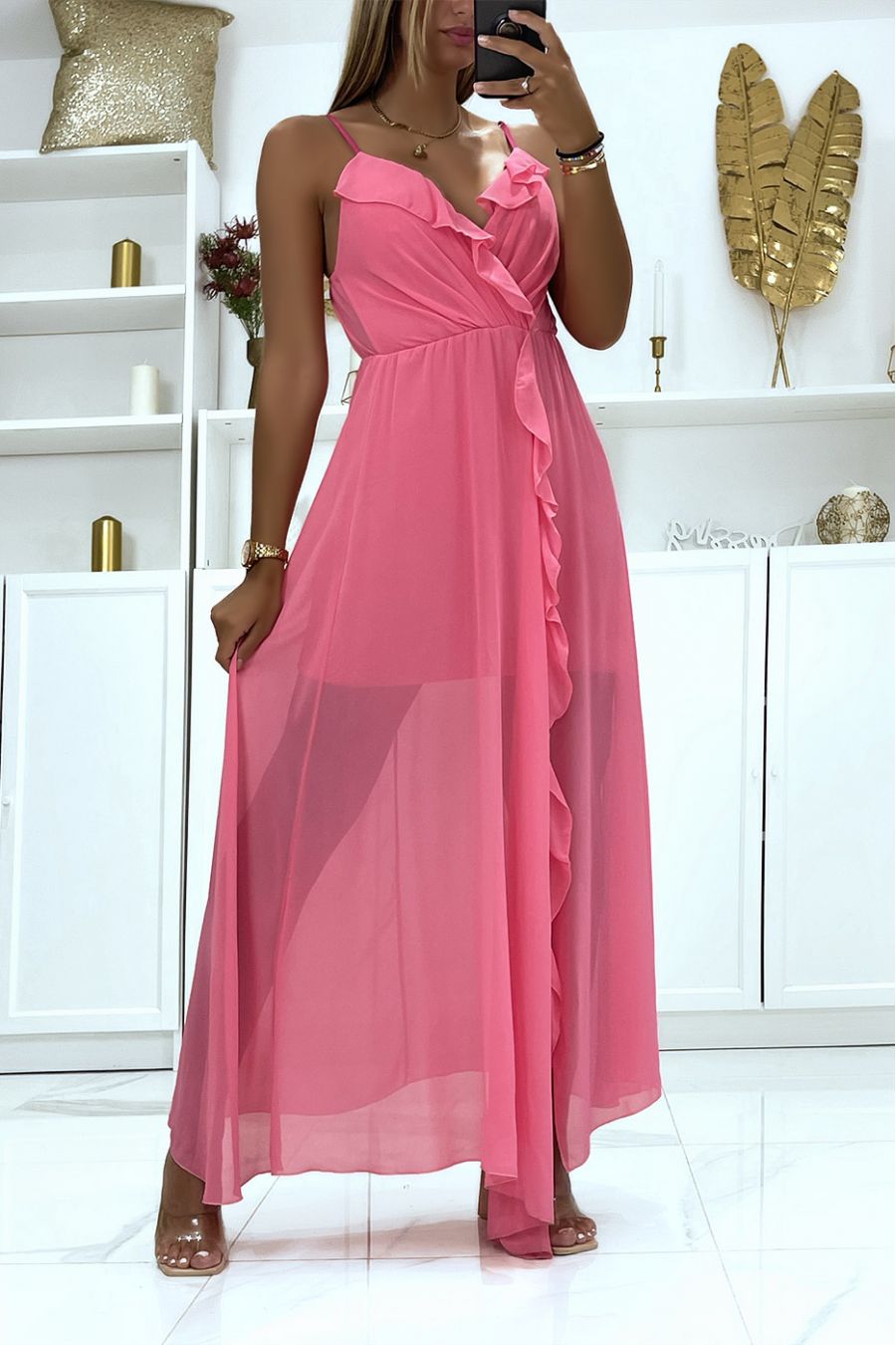 Robe longue fuchsia à volants cintrée à la taille en voile transparent doublé d'un jupon court - 1