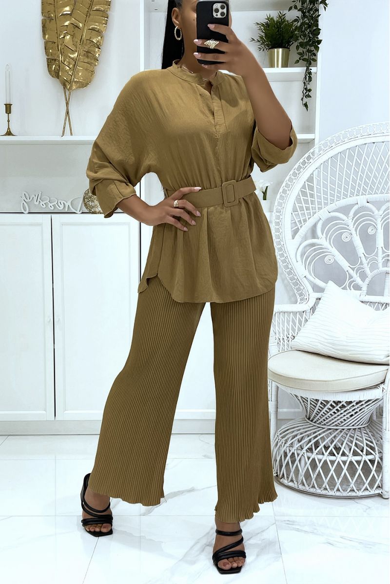Ensemble camel top cache coeur à manches longues et grosse ceinture et pantalon patte d'éléphant - 2 Ensemble camel top cache coeur à manches longues et grosse ceinture et pantalon patte d'éléphant - 2