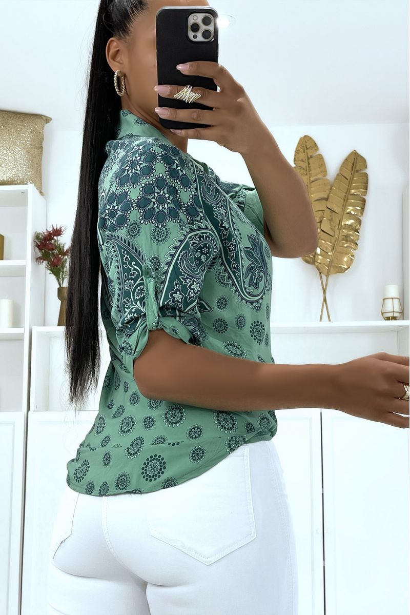Vloeiend groen zomershirt met super trendy origineel patroon met mooie strik - 3