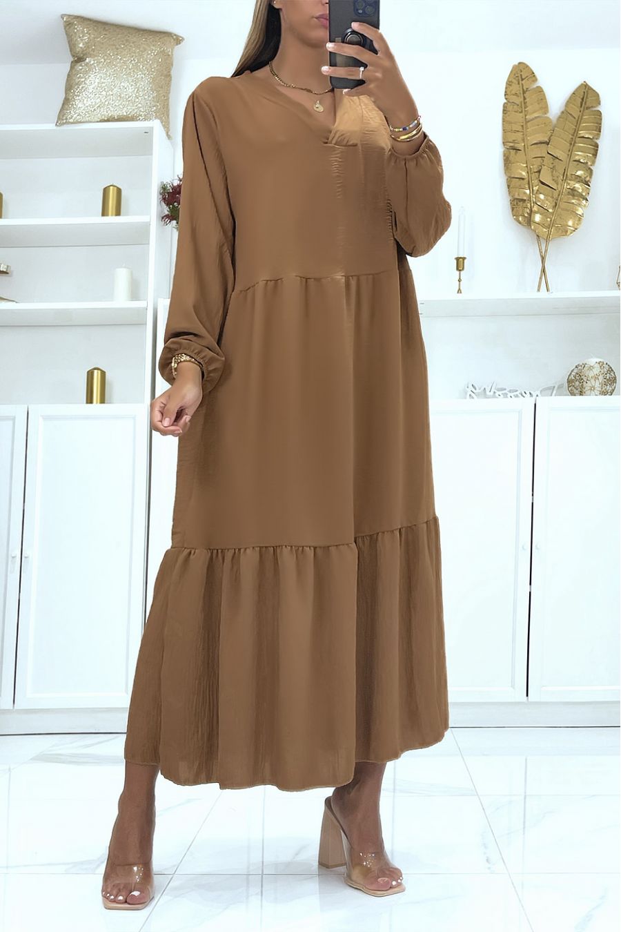 Robe camel longue oversize manches longues couleur unie idéale pour femme voilée ou couverte - 1