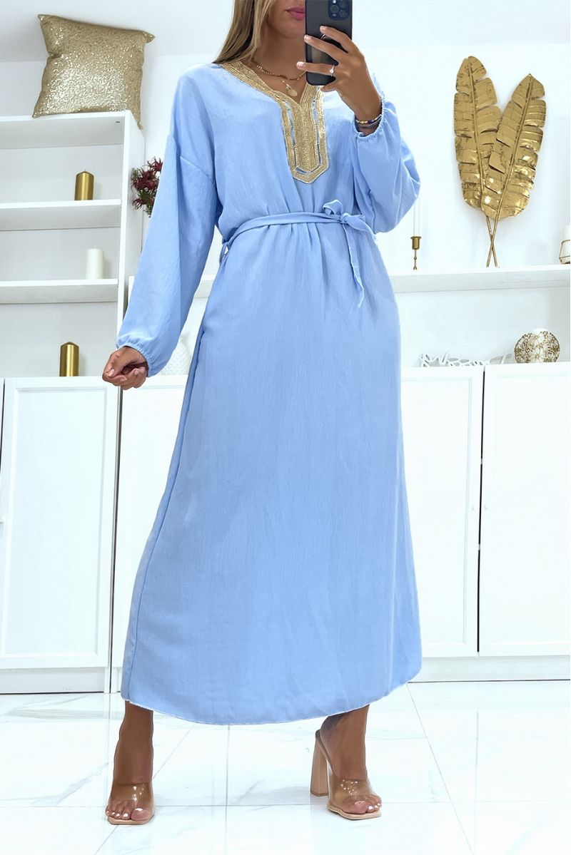 Sublime turquoise abaya with golden details at the collar and belt at the waist - 1