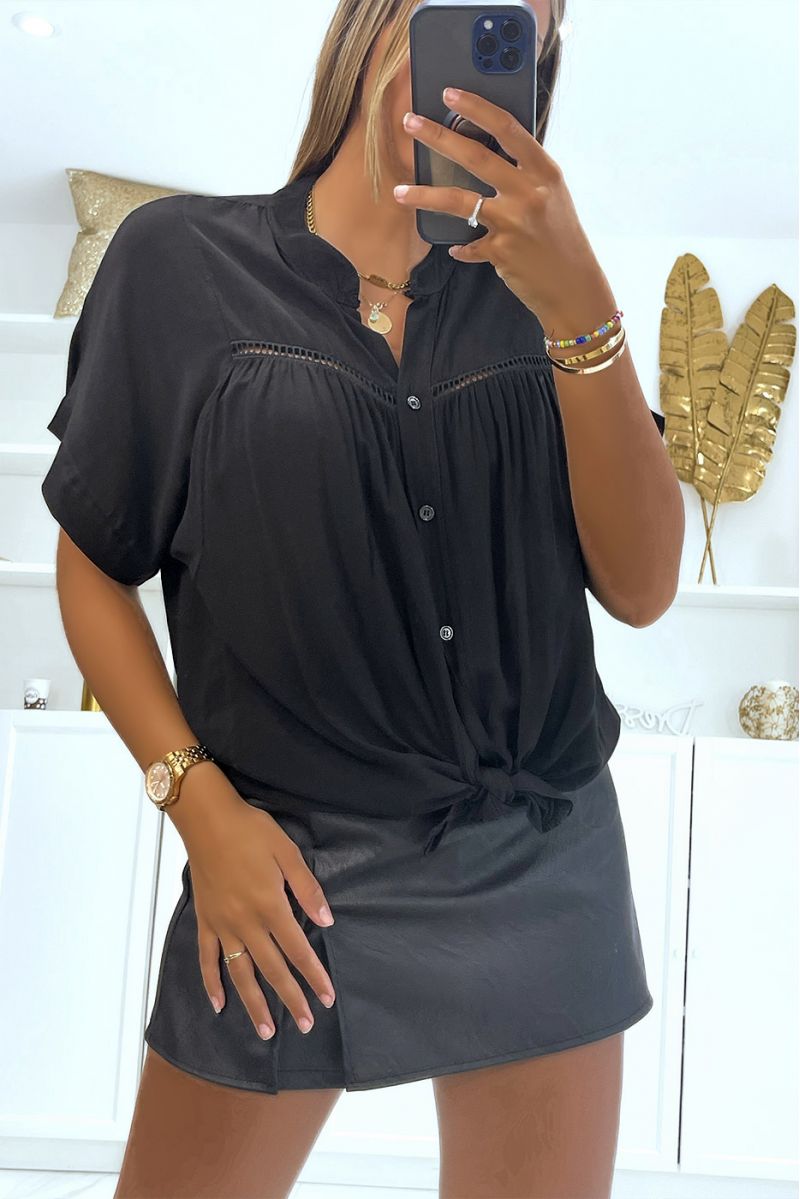 Loose and soft black top with short sleeves and lace - 1