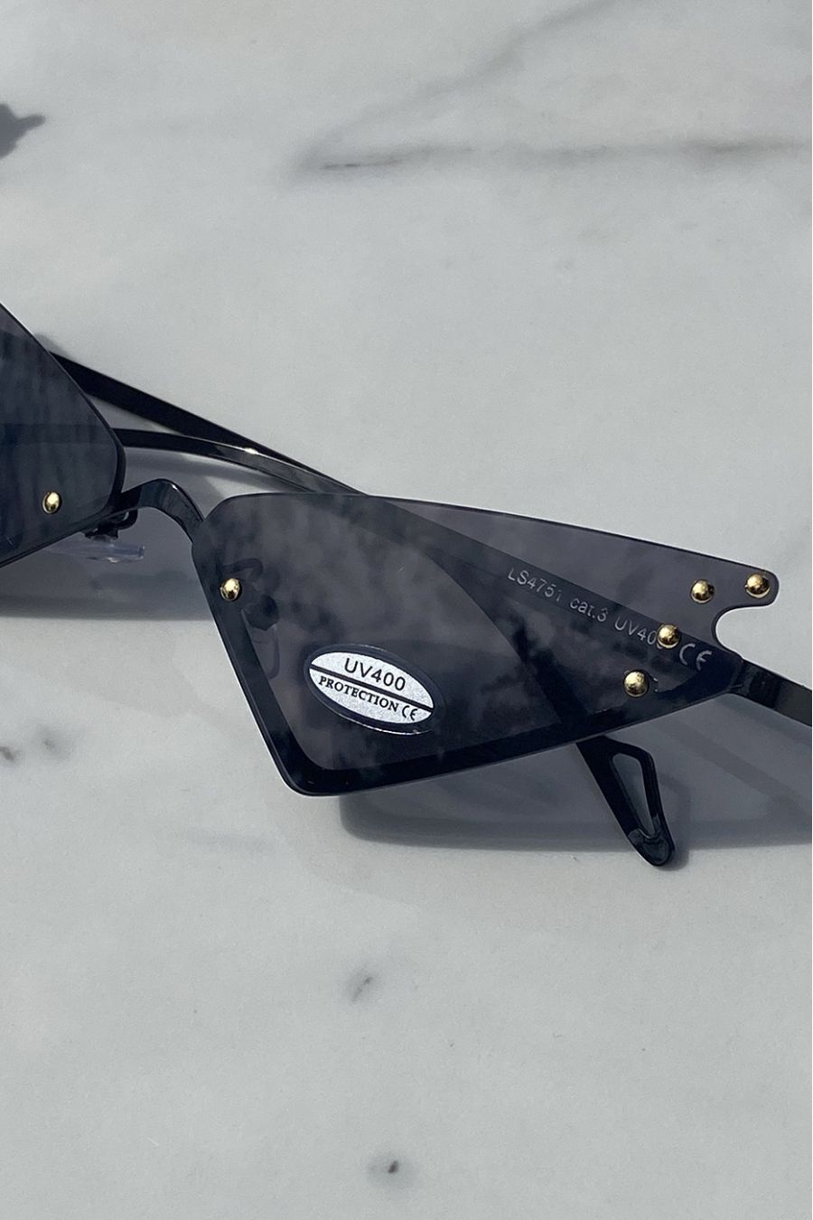 Lot van 12 Brillen met verschillende kleuren cat eye-model met mooie gouden knopen aan de zijkanten - 3