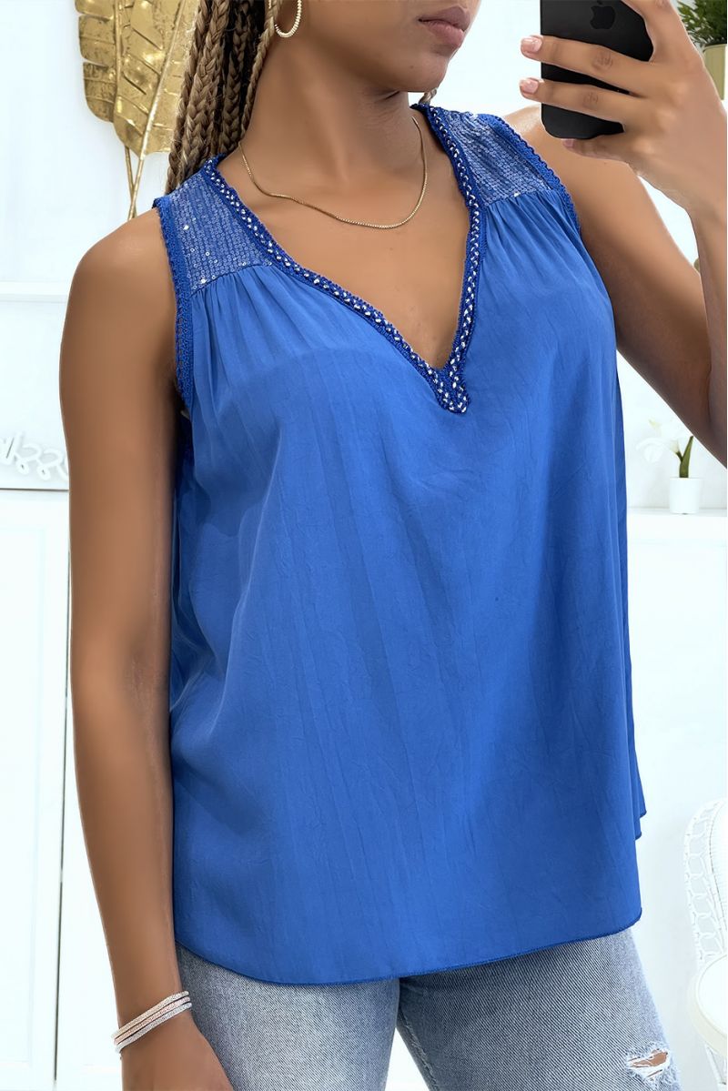 Royal V-neck tank top with braided lace detail and pretty sequins on the shoulders - 2