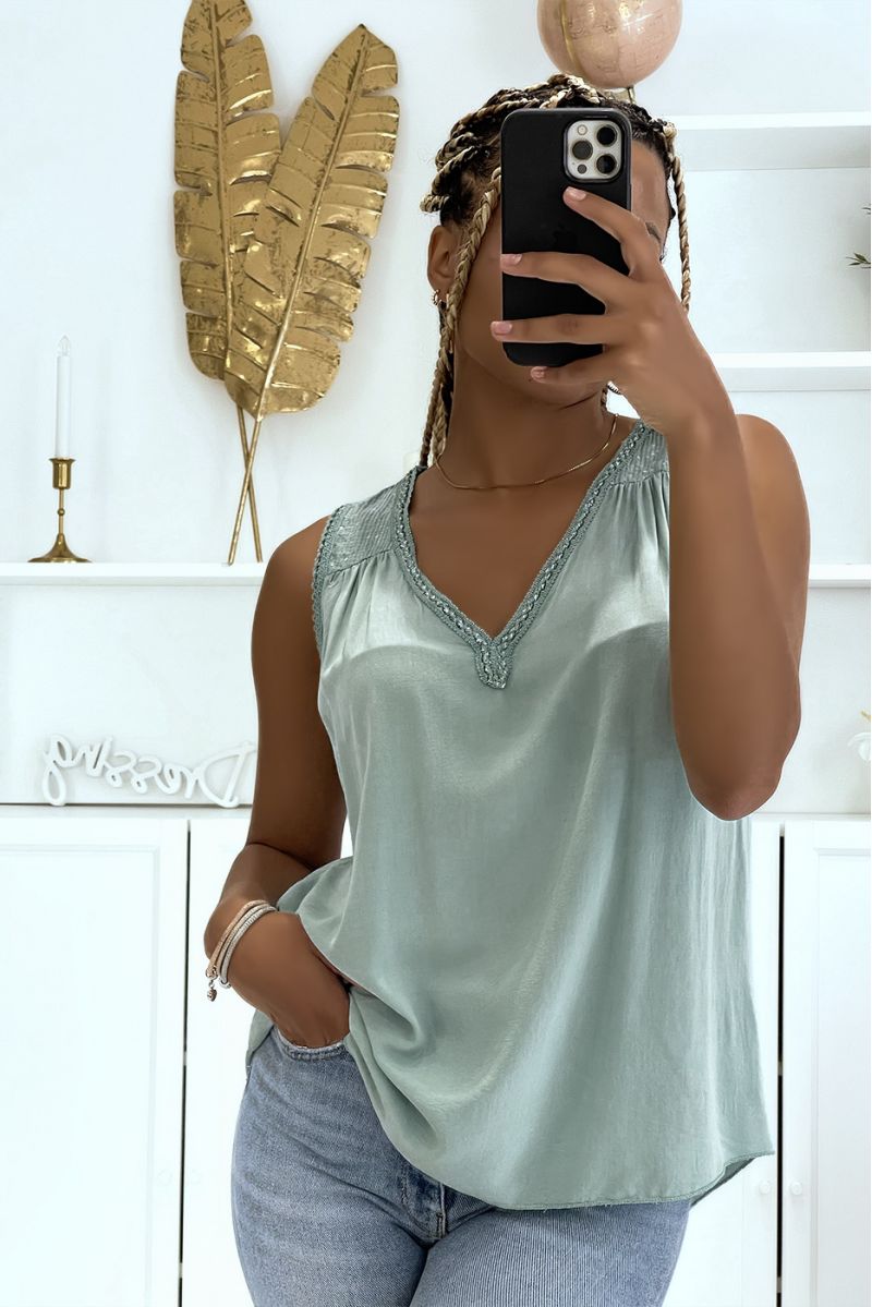 Water green tank top with V-neck and braided lace detail and pretty sequins on the shoulders - 4