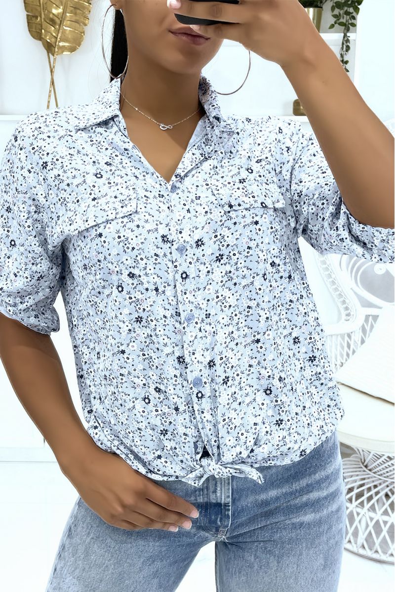 Flowing sky blue floral shirt with lapel collar and half-long sleeves and false chest pockets - 1