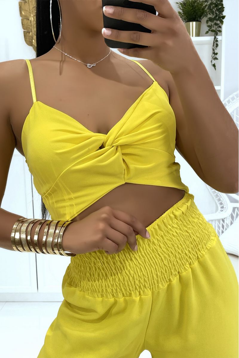 Gele palazzobroek met elastische taille en gekruiste crop topset met brede band - 5