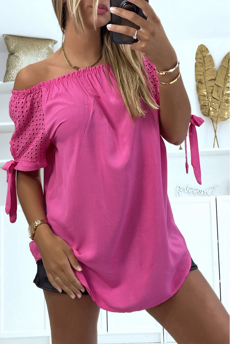 Elastic fuchsia bardot top with short sleeves in loose lace adapts to all body types - 2