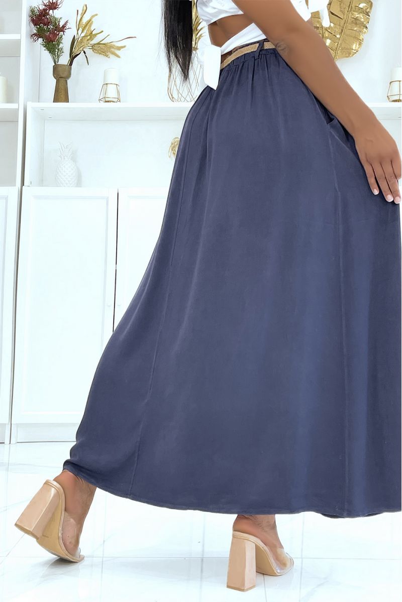 Longue jupe marine hyper fluide effet lyn élastique à la taille à ceinture en paille fine - 7