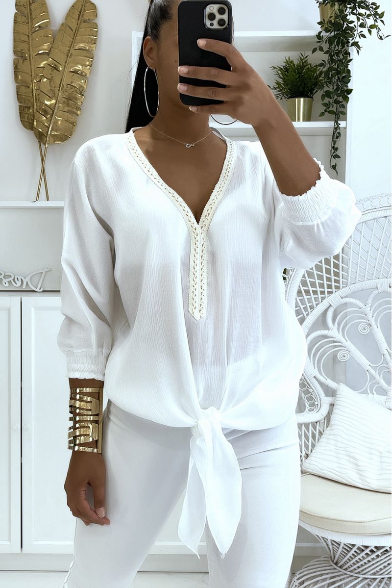 Effen kleur witte blouse met lichte glanzende reflectie lange elastische mouwen bij de pols - 1