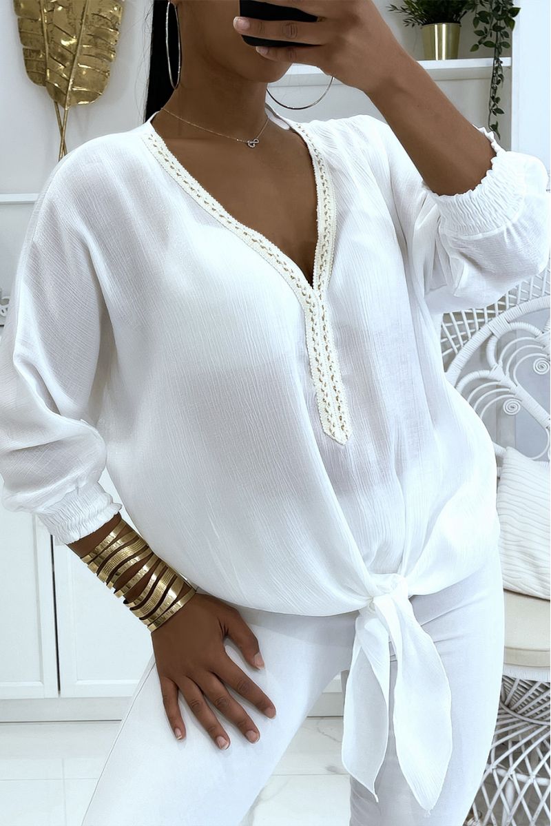 Effen kleur witte blouse met lichte glanzende reflectie lange elastische mouwen bij de pols - 2