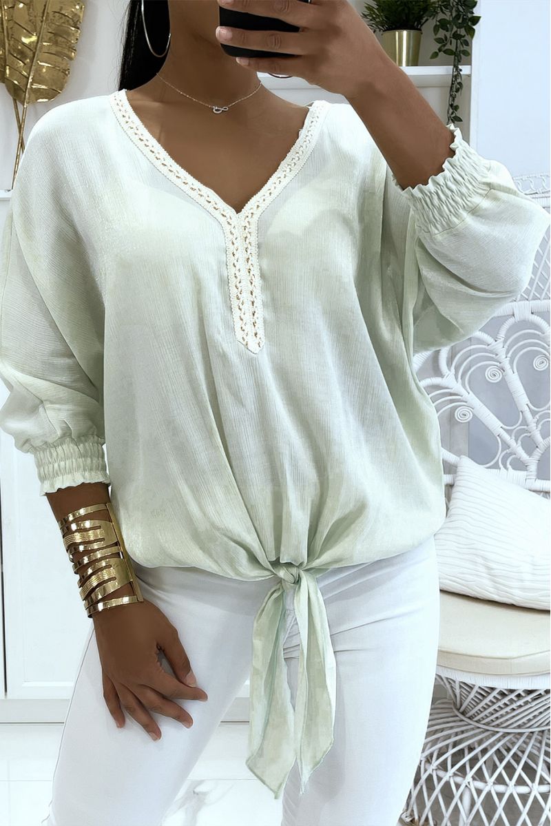 Solid color green blouse with slight shiny reflection long elastic sleeves at the wrist - 1