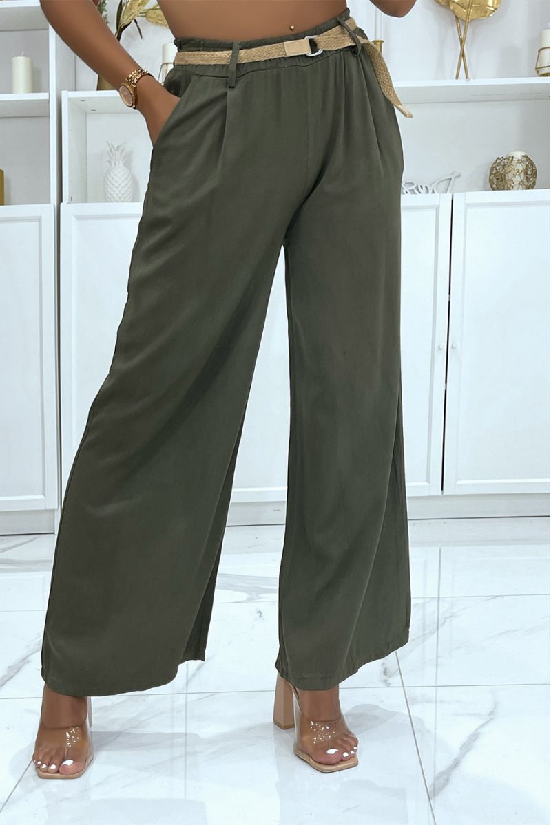 Khaki palazzo pants with thin straw belt, cinched at the waist - 1