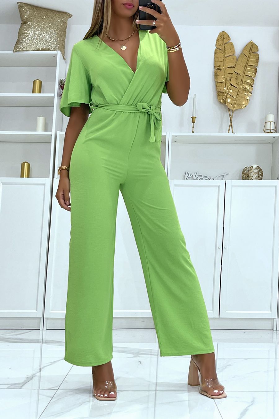 Anijsgroene wikkel jumpsuit in vitamine kleur met riem in de taille - 2