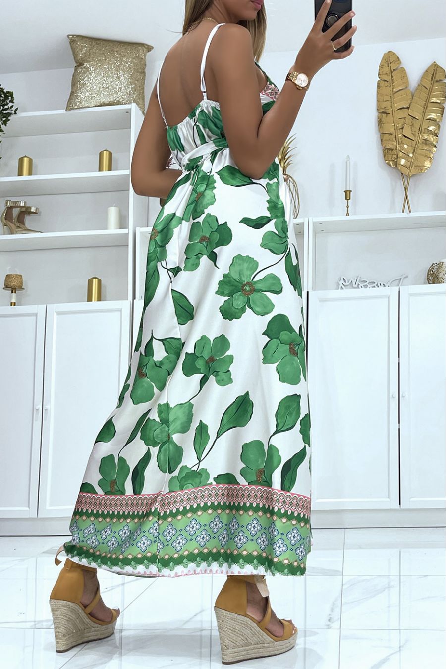 Longue robe portefeuille verte à imprimé floral large col V et