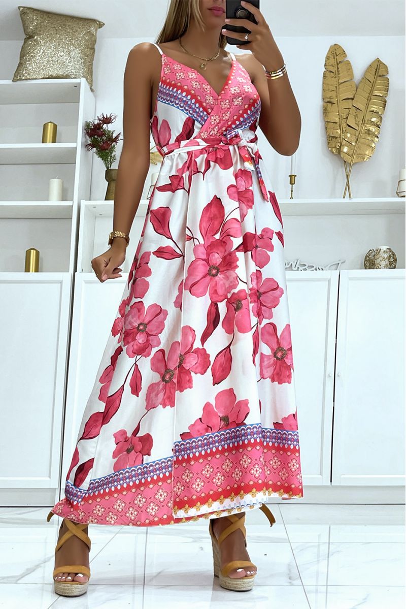 Longue robe portefeuille fuchsia à imprimé floral large col V et bretelles fines - 1