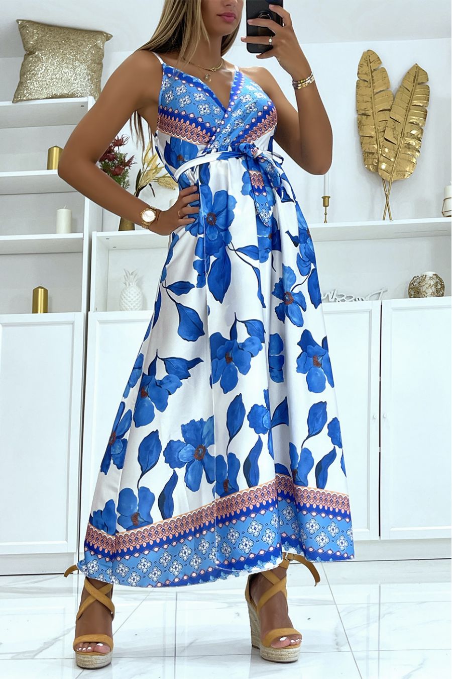 Long royal wrap dress with wide V-neck floral print and thin straps - 2