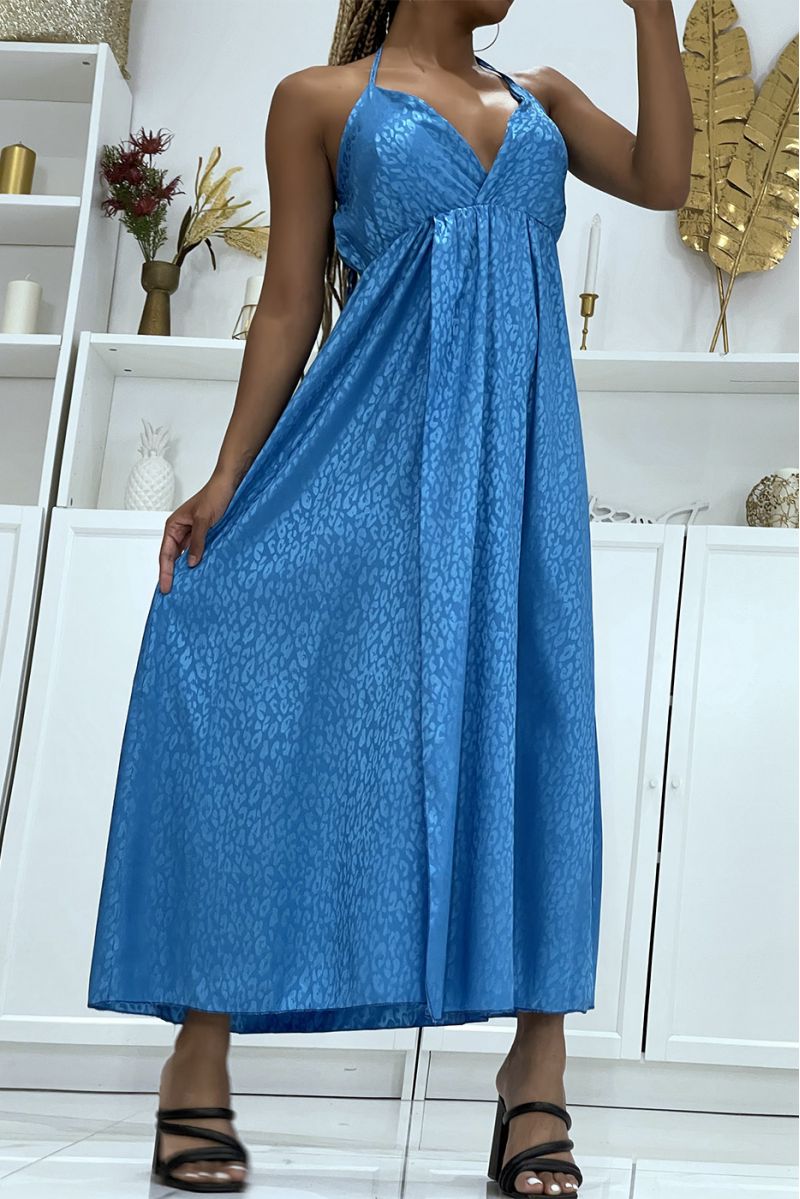 Long blue satiny wrap dress with leopard relief and thin straps, essential of the season - 1