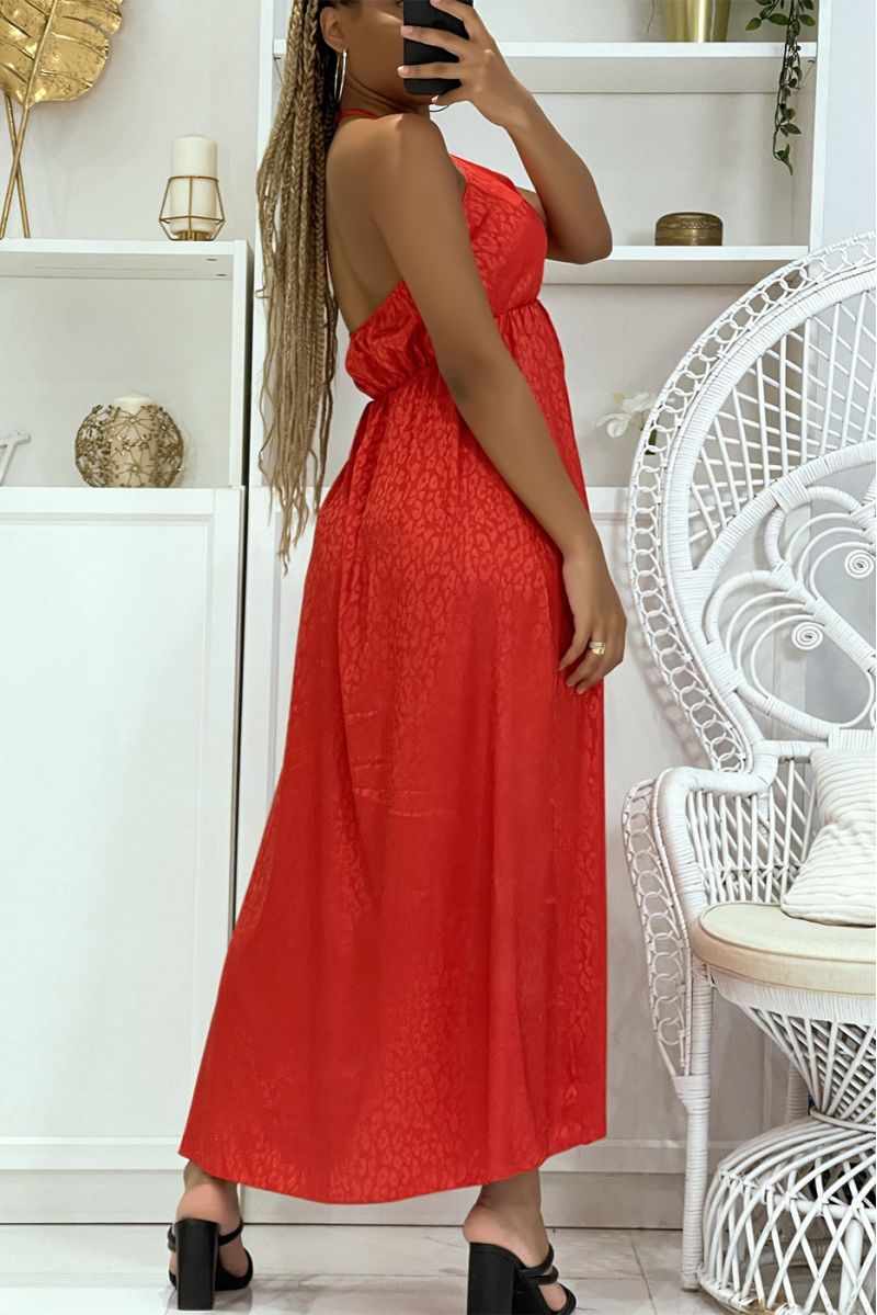 Long red satin wrap dress with leopard relief and thin straps, essential for the season - 2