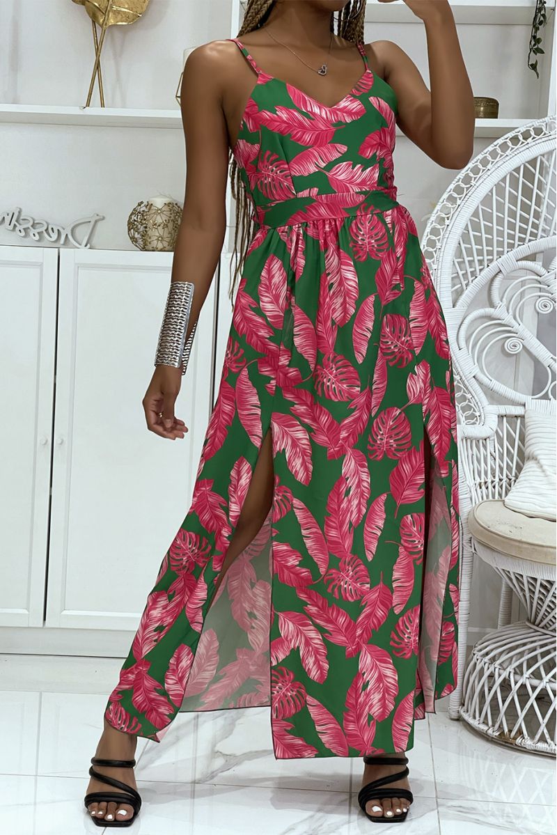 Long fuchsia and green dress slit on the sides with trendy foliage patterns - 2