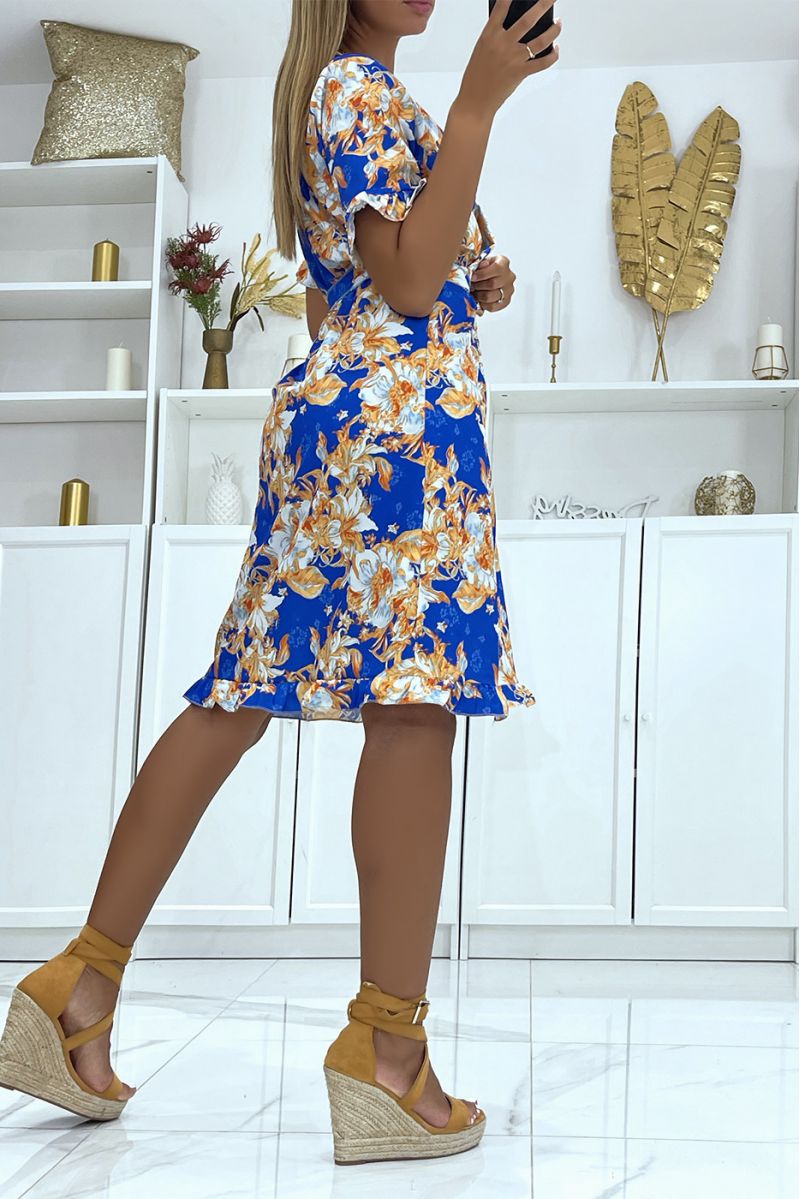 Glamoureuze royale bloemenjurk met overslag en zijsplitten en een prachtige bloemenprint - 4