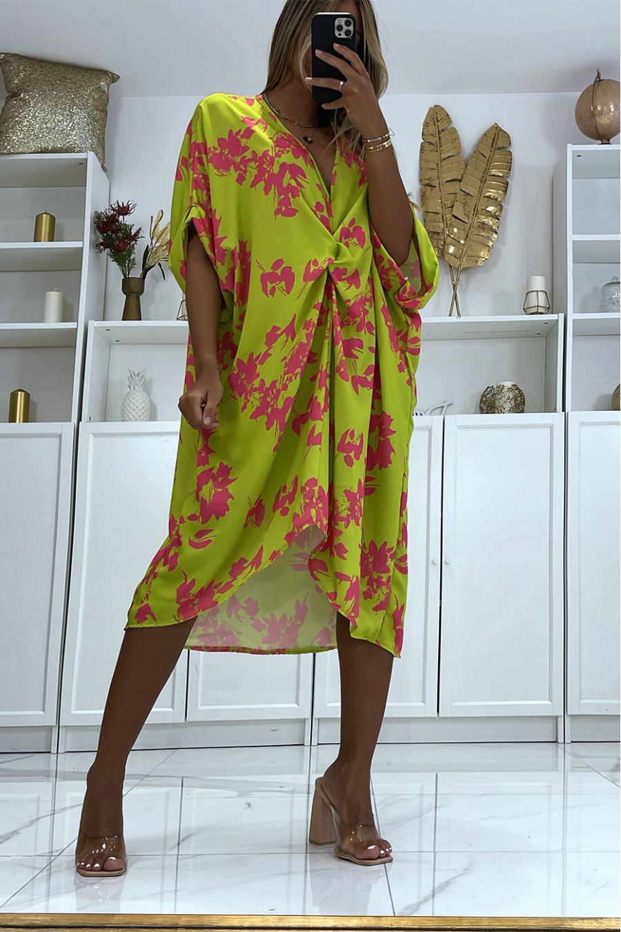 Pistachegroene oversized tweekleurige bloemenjurk, los en soepel, ideaal voor een zomeravond - 2