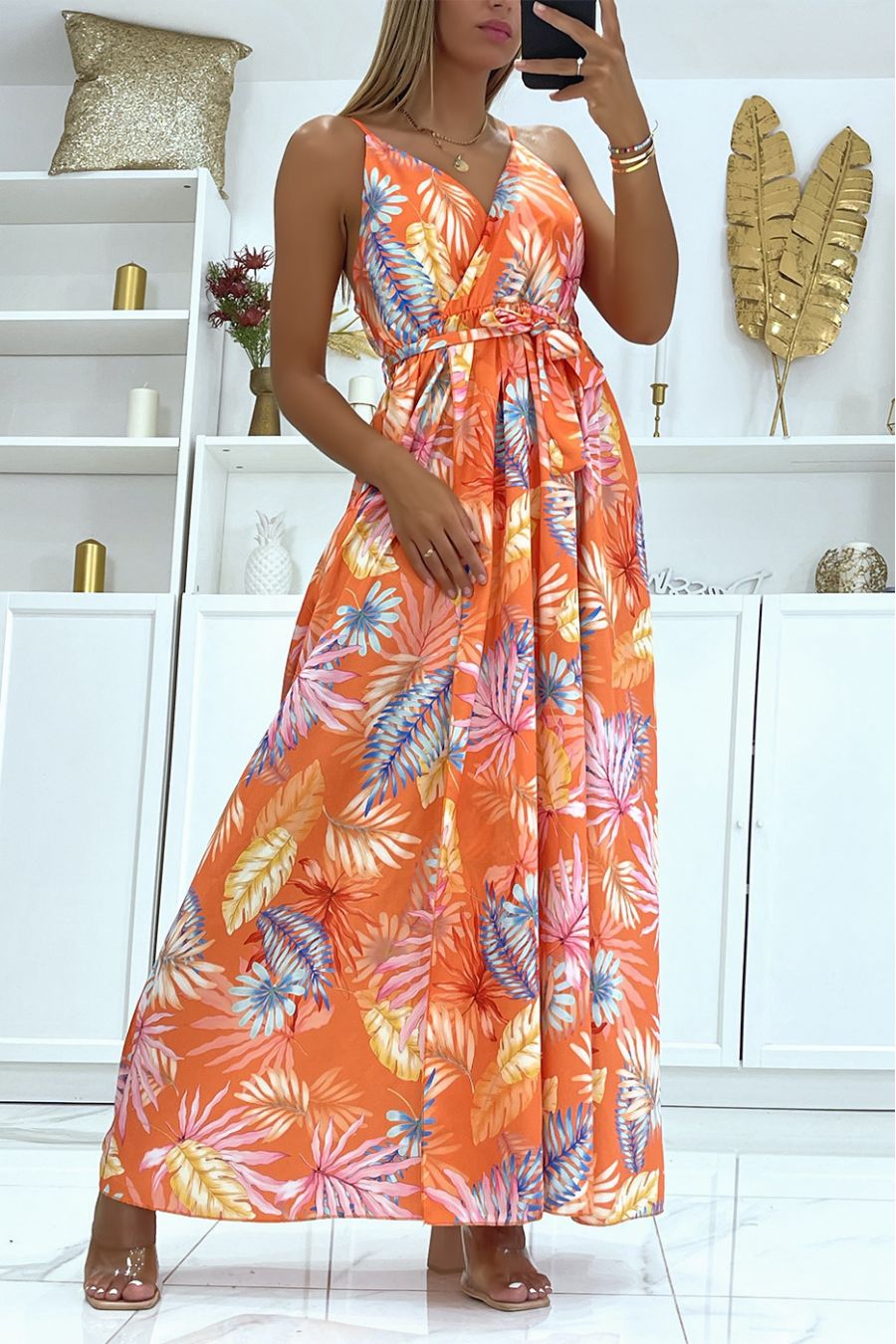 Robe longue orange portefeuille satinée à imprimé feuillage unique bretelles fines et coque à la poitrine - 2