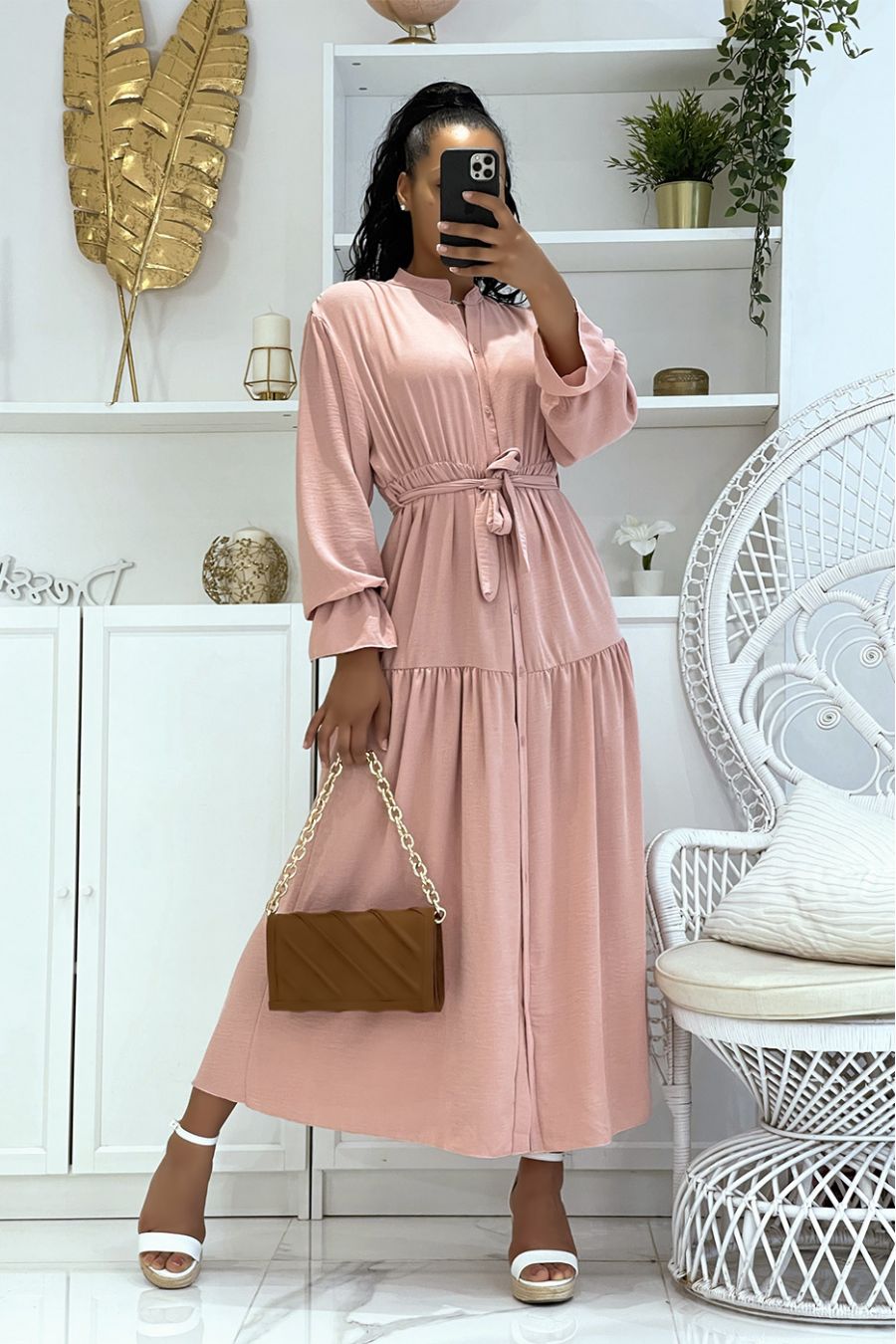 Long pink dress with buttons and long sleeves, loose and comfortable - 1