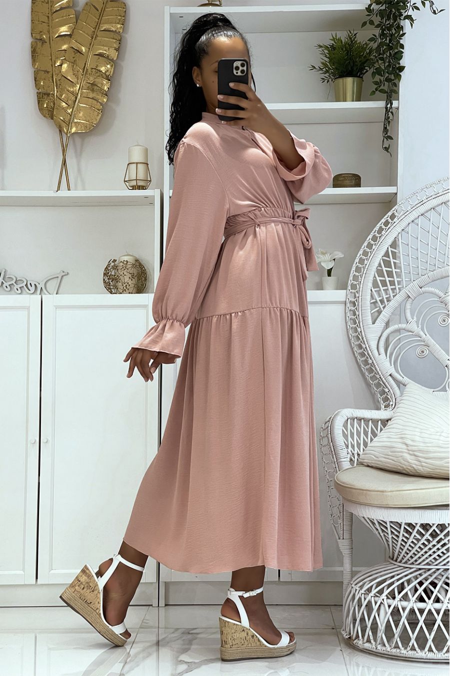 Long pink dress with buttons and long sleeves, loose and comfortable - 5