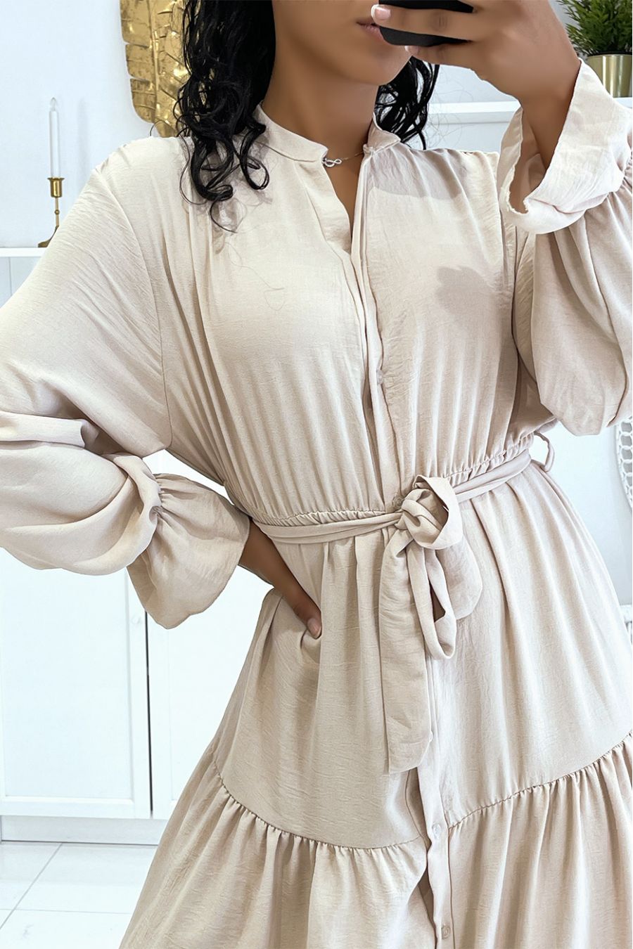 Long beige dress with buttons and long sleeves, loose and comfortable - 5