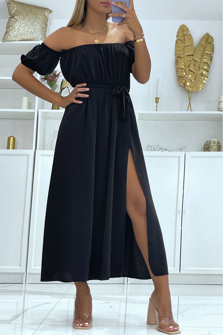 Long black dress with bardot collar elastic at the waist and slit on the side with pretty belt - 3