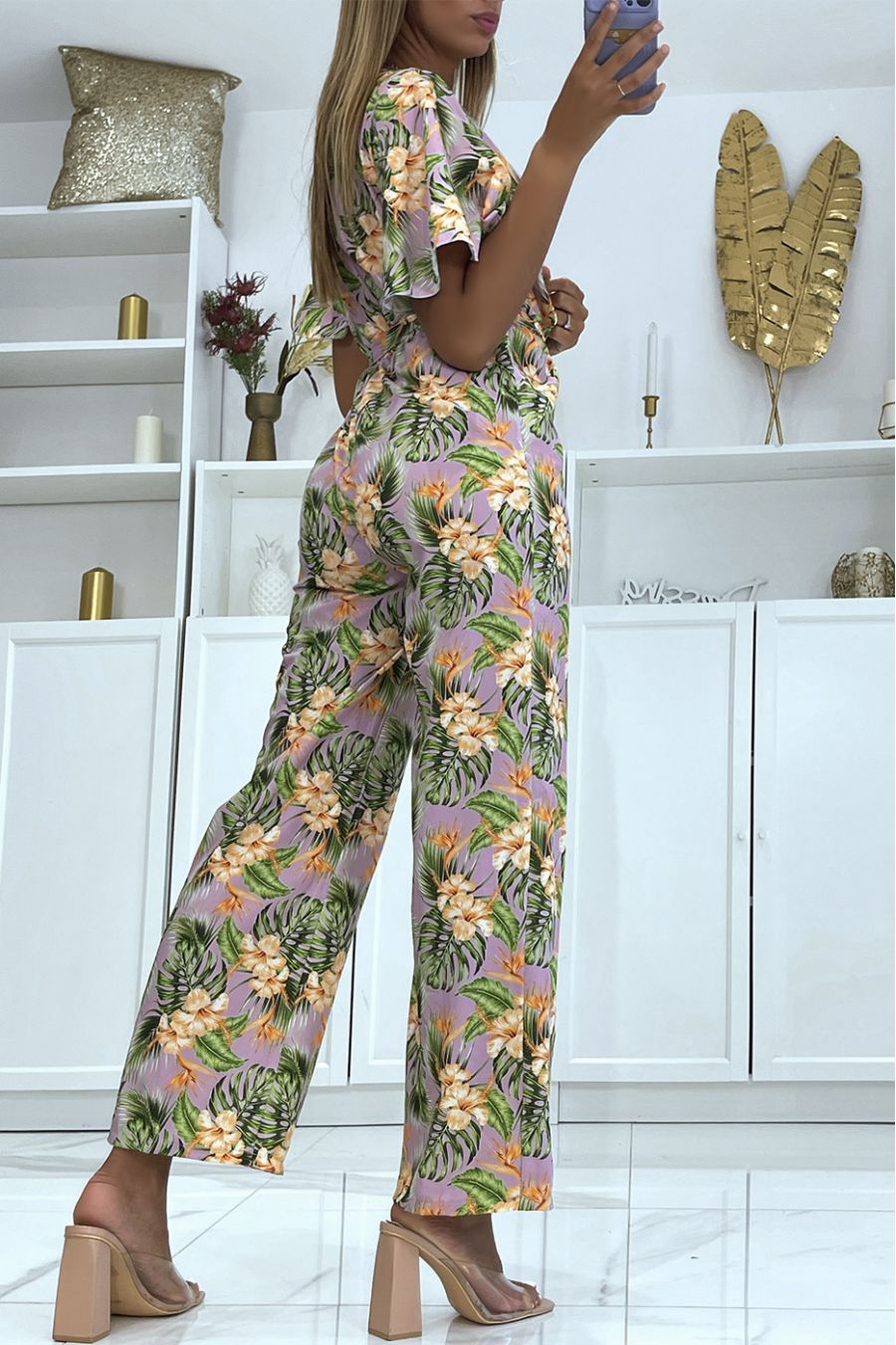 Combinaison cache coeur lilas fleurie coupe droite élastique à la taille et imprimé avec large fleurs d'hibiscus - 1