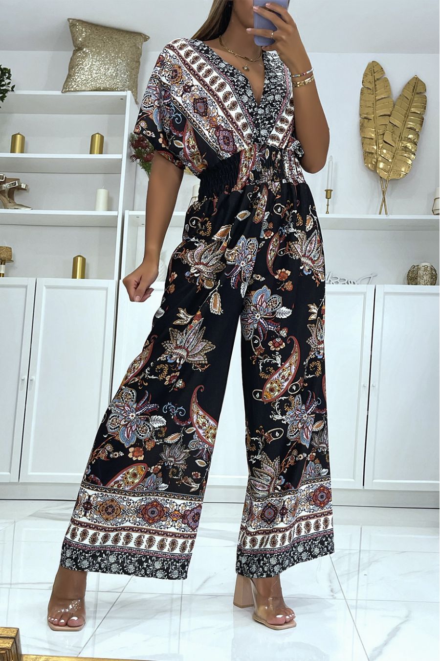 Zwarte overslag jumpsuit en broek met wijde pijpen, elastische tailleband en print - 3