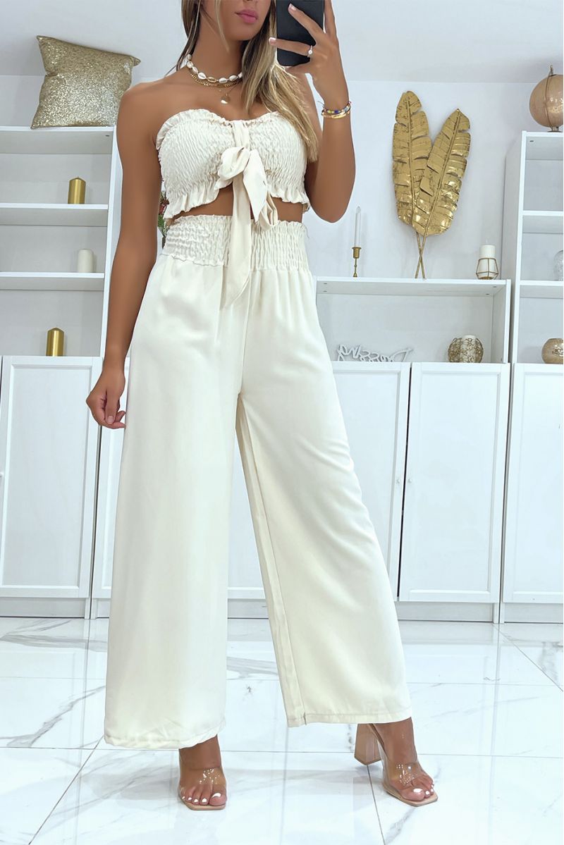Beige zomerset met geknoopte crop top en wijde soepelvallende broek - 2