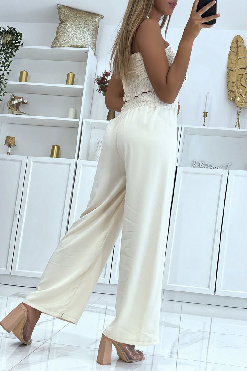 Beige summer set with knot crop top and wide flowing pants - 4
