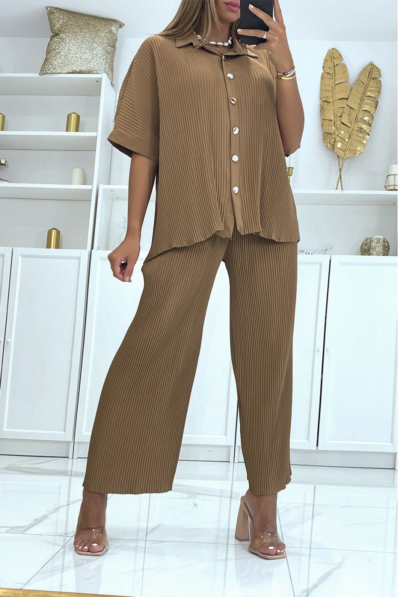 Camel fluid pleated shirt and wide-leg pants set - 2