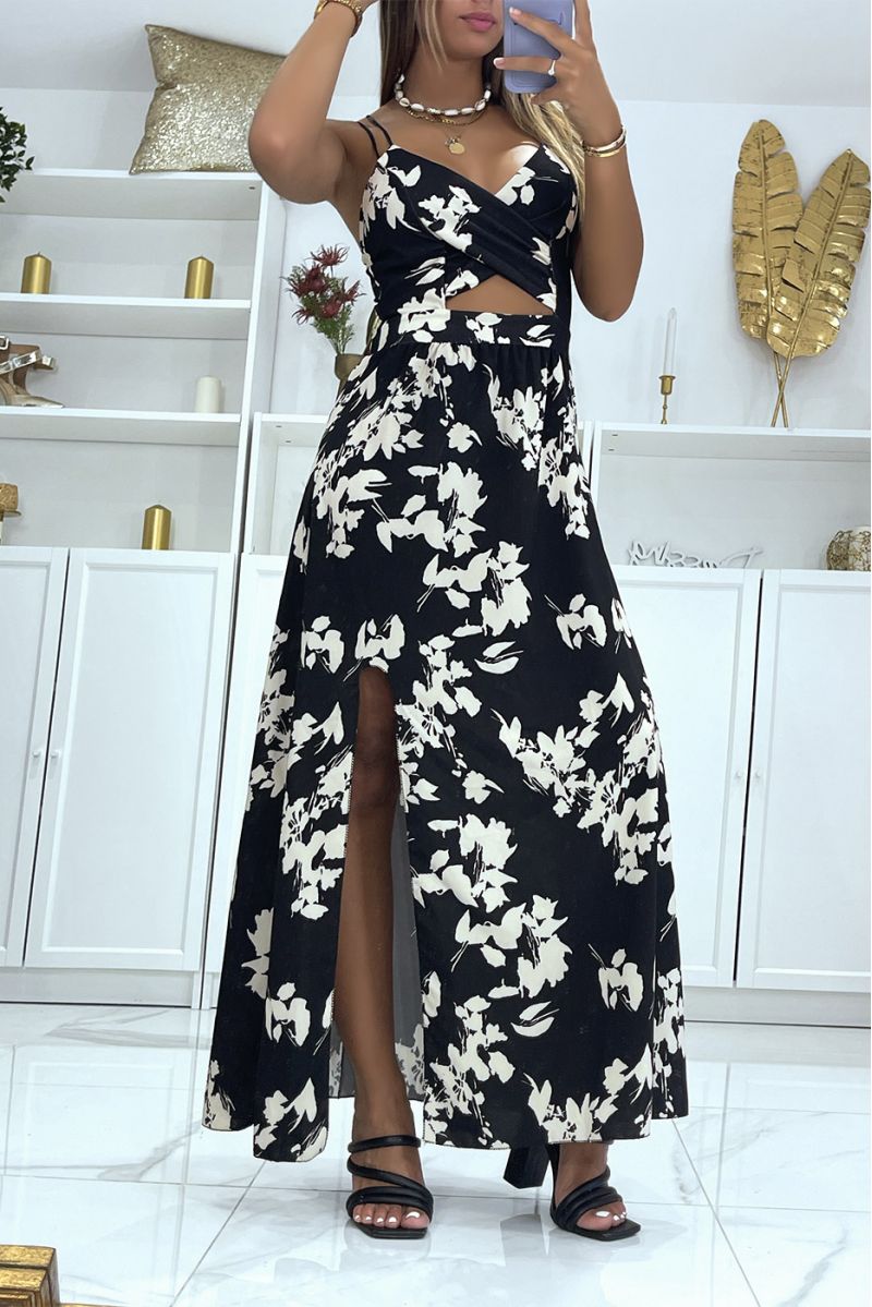 Long black and white dress crossed at the chest and slit on the sides, ideal for a summer evening - 3