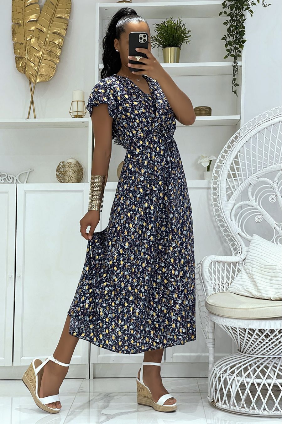 Magnificent long navy wrap dress with pretty little flowers and sublime gilding - 3