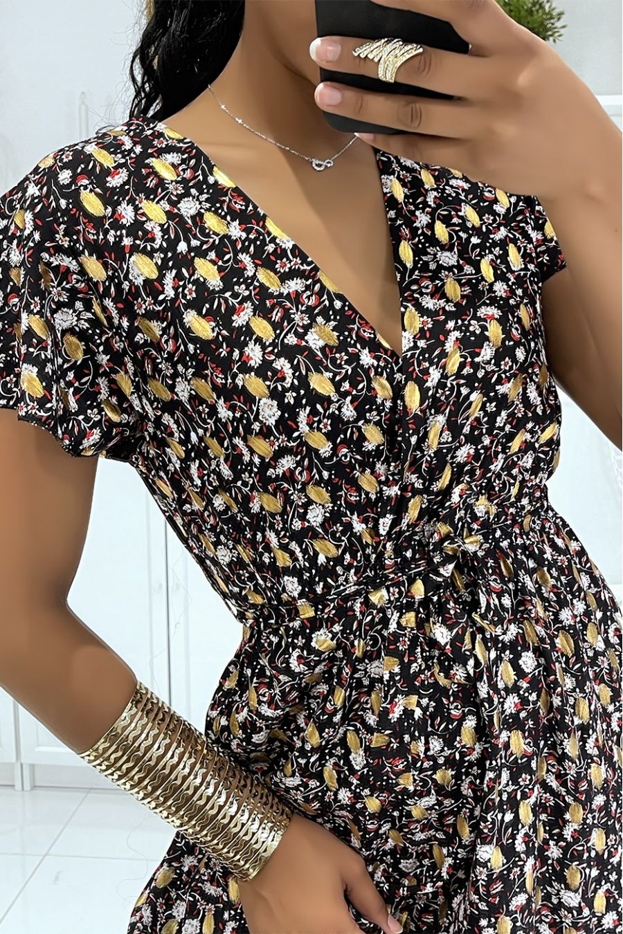 Magnificent long black wrap dress with pretty little flowers and sublime gilding - 1