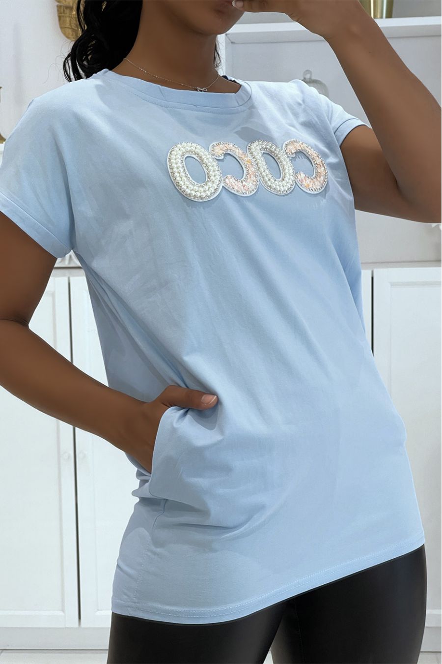 T-shirt turquoise coco oversize long à perles sur la poitrine  - 2