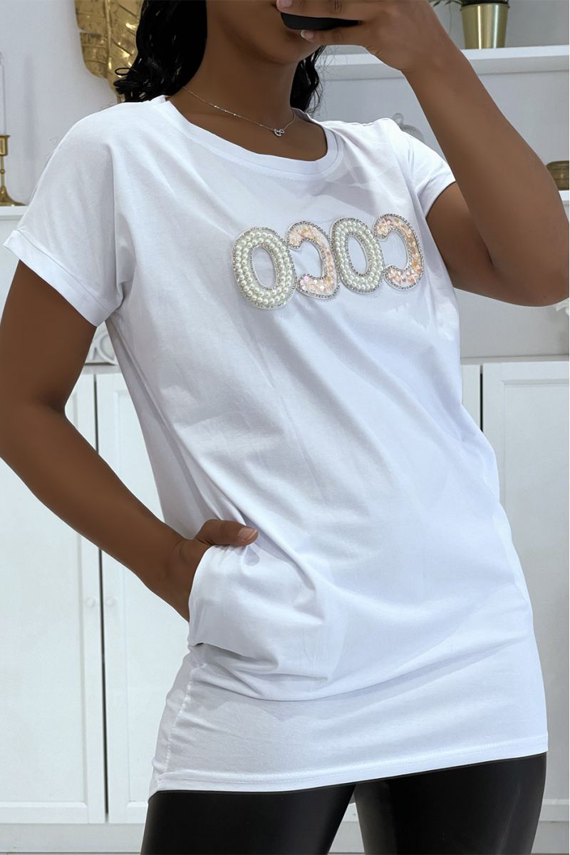 T-shirt blanc coco oversize long à perles sur la poitrine  - 2
