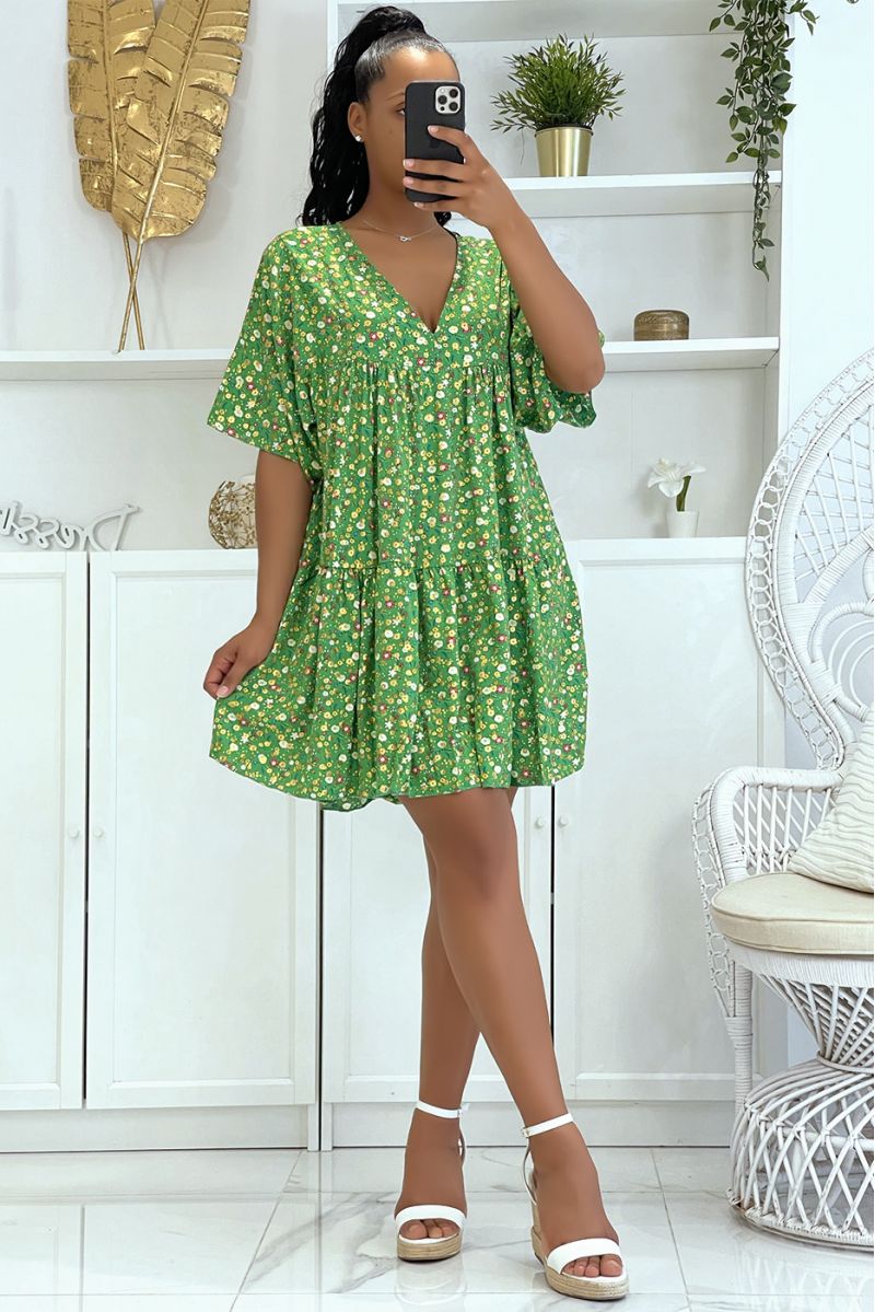 Floral green tunic with half sleeve floral print and glamorous v-neck - 2