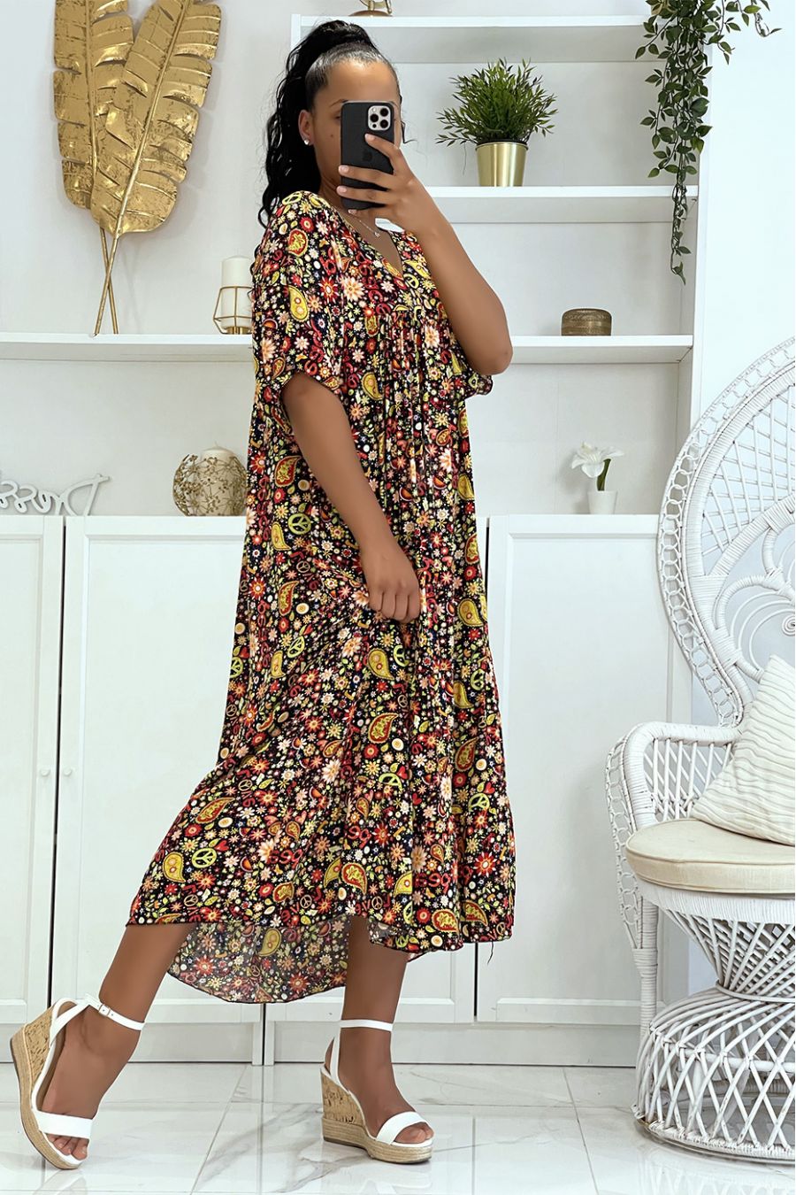 Long black dress with super trendy print for the season, loose and comfortable - 3