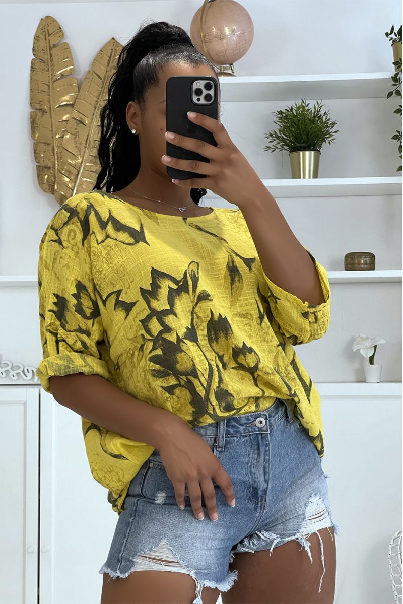 Oversized gele top van wijd en comfortabel katoen met bloemenpatroon en halflange mouwen - 1