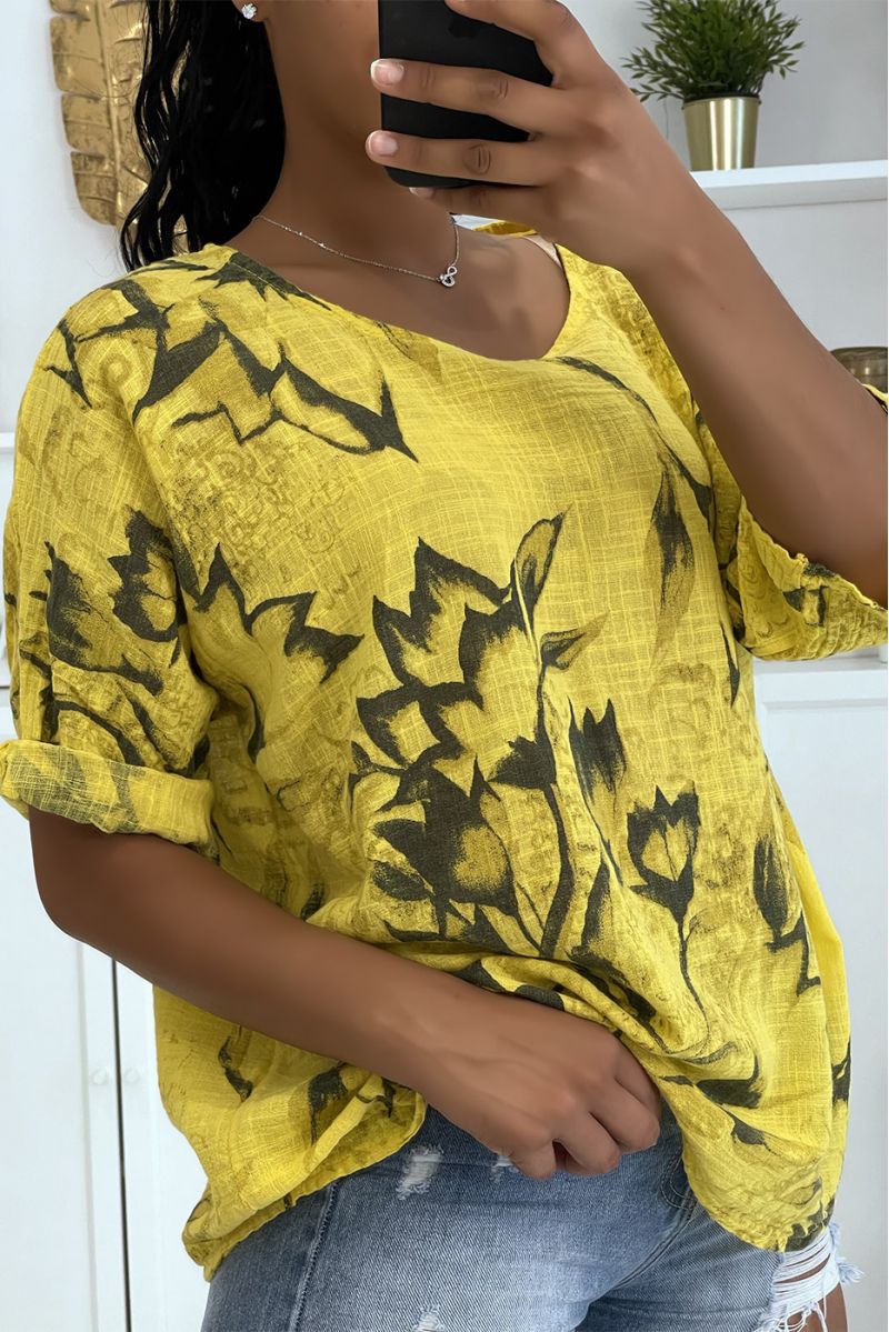 Haut jaune oversize en coton large et confortable avec motif floral et manches mi-longues - 4
